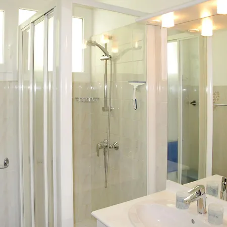 Montemare Dorette By Interhome