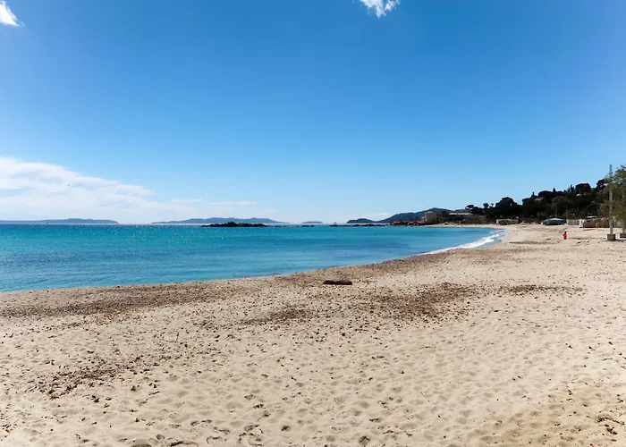 Montemare Dorette By Interhome Le Lavandou