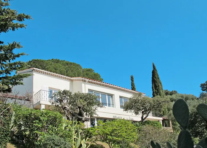 Montemare Dorette By Interhome * Le Lavandou